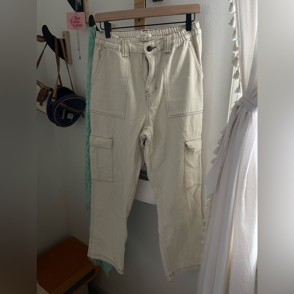 Pacsun Cream Cargo Pant
